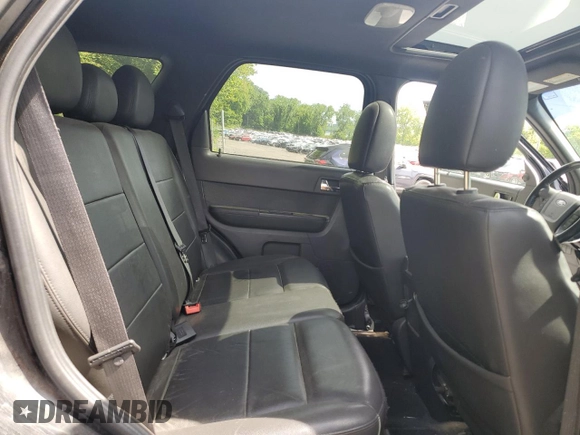 2010 Ford Escape XLT с VIN 1FMCU9DG1AKD04629, выставлен на аукционе Copart как лот 58465055 с пробегом 215 396 миль миль и Списание • Salvage title. История ставок и продаж доступна на DreamBid. Изображение 11.
