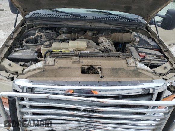 2000 Ford F-250 XL z VIN 1FTNX20F7YEE48249, wystawiony jako Copart lot #49073254 z przebiegiem 162 954 mil mil oraz Czysty tytuł • Clean title. Historia ofert i sprzedaży dostępna na DreamBid. Obrazek 11.