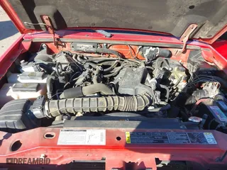 2002 Ford Ranger XL Fleet with VIN 1FTYR44V62PB22992, listed as a IAAI auction lot 40501493 with 211,517 mi miles. Bid and sale history available at carsss.com. Image 10.
