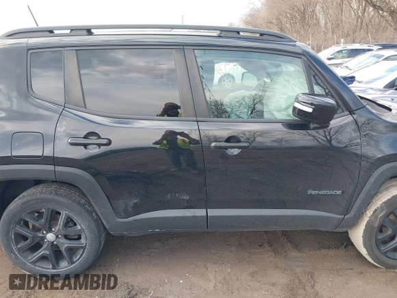 2018 Jeep Renegade Latitude with VIN ZACCJBBB5JPH00547, listed as a IAAI auction lot 41673532 with 88,167 mi miles and . Bid and sale history available at DreamBid. Image 13.