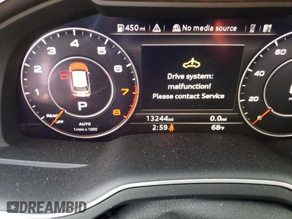 2019 Audi Q7 with VIN WA1LHBF72KD027499, listed as a Copart auction lot 72162433 with 13,244 mi miles and . Bid and sale history available at DreamBid. Image 9.