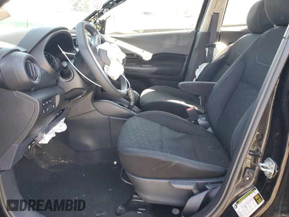 2022 Nissan Kicks S z VIN 3N1CP5BV2NL503251, wystawiony jako Copart lot #55413085 z przebiegiem 64 027 mil mil oraz Szkoda całkowita • Salvage title. Historia ofert i sprzedaży dostępna na DreamBid. Obrazek 7.