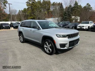 2021 Jeep Grand Cherokee L Limited with VIN 1C4RJKBG7M8130858, listed as a Copart auction lot 54152975 with 204,875 mi miles and Clean Title. Bid and sale history available at carsss.com. Image 2.