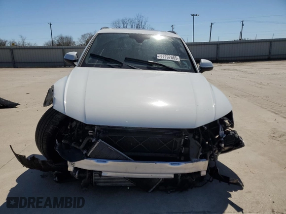 2024 Audi Q5 S line Premium Plus with VIN WA1E2AFY5R2005452, listed as a Copart auction lot 47797665 with 12,735 mi miles and Salvage title. Bid and sale history available at DreamBid. Image 5.