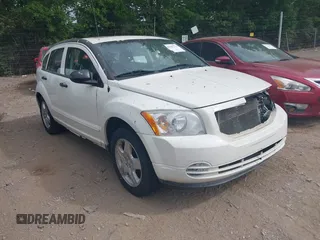2008 Dodge Caliber SXT z VIN 1B3HB48B28D784164, wystawiony jako IAAI lot #42202772 z przebiegiem 186 978 mil mil oraz . Historia ofert i sprzedaży dostępna na DreamBid. Obrazek 1.