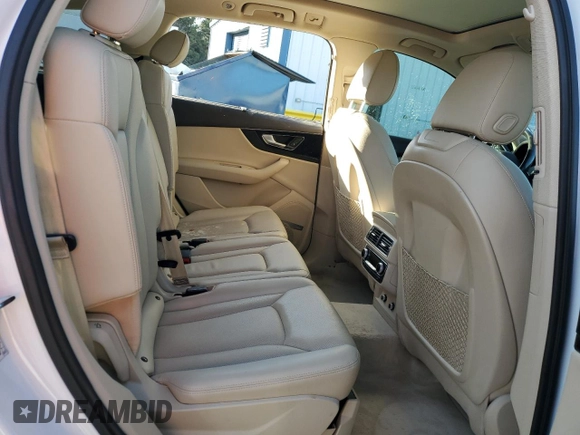 2018 Audi Q7 Prestige z VIN WA1VAAF73JD023063, wystawiony jako Copart lot #49678315 z przebiegiem 93 334 mil mil oraz Szkoda całkowita • Salvage title. Historia ofert i sprzedaży dostępna na DreamBid. Obrazek 12.