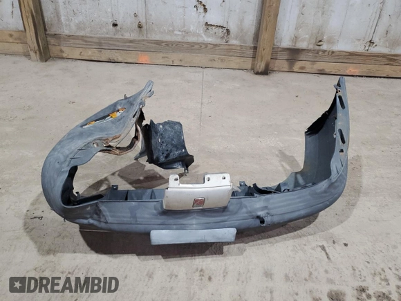 1998 Saturn SL with VIN 1G8ZH5284WZ283758, listed as a Copart auction lot 51630555 with 200,690 mi miles and Salvage title. Bid and sale history available at DreamBid. Image 14.