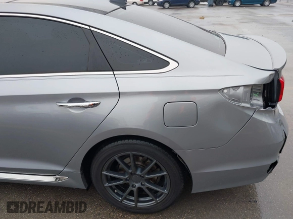 2015 Hyundai Sonata 2.4L Sport with VIN 5NPE34AF8FH208677, listed as a IAAI auction lot 41615270 with 141,639 mi miles. Bid and sale history available at carsss.com. Image 19.
