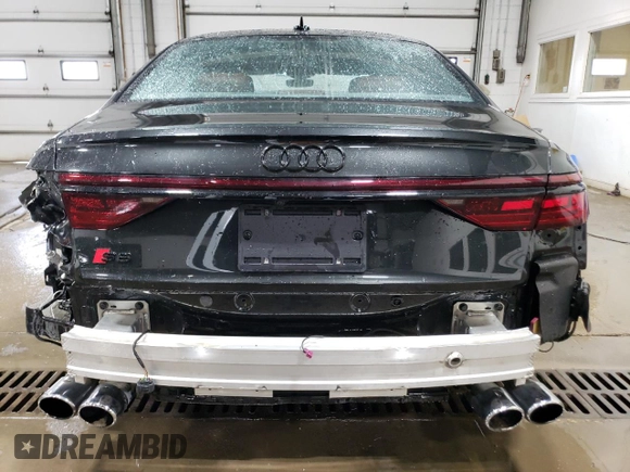 2023 Audi S8 z VIN WAULSAF84PN009501, wystawiony jako Copart lot #62595324 z przebiegiem 18 928 mil mil oraz Szkoda całkowita • Salvage title. Historia ofert i sprzedaży dostępna na DreamBid. Obrazek 6.