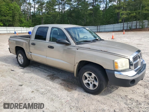 2005 Dodge Dakota SLT with VIN 1D7HE48N45S300475, listed as a Copart auction lot 56388085 with 114,997 mi miles and Clean Title. Bid and sale history available at DreamBid. Image 4.