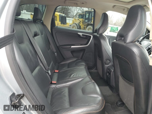 2012 Volvo XC60 3.2L с VIN YV4952DZ6C2255609, выставлен на аукционе Copart как лот 49676525 с пробегом 179 751 миль миль и На запчасти • Non repairable. История ставок и продаж доступна на DreamBid. Изображение 11.