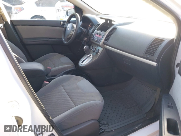 2011 Nissan Sentra SR with VIN 3N1AB6AP8BL625039, listed as a IAAI auction lot 41748765 with 214,432 mi miles and . Bid and sale history available at DreamBid. Image 5.