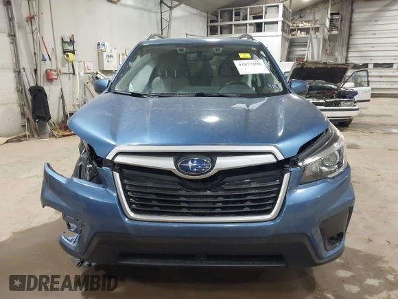 2020 Subaru Forester Premium with VIN JF2SKAJC6LH516615, listed as a IAAI auction lot 41873198 with 33,726 mi miles. Bid and sale history available at carsss.com. Image 12.