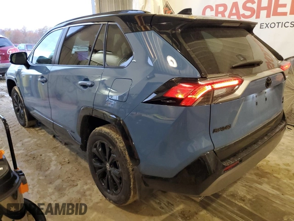 2024 Toyota RAV4 Hybrid XSE with VIN 2T3E6RFV5RW072655, listed as a Copart auction lot 81327074 with 3,558 mi miles and Salvage Title. Bid and sale history available at carsss.com. Image 2.