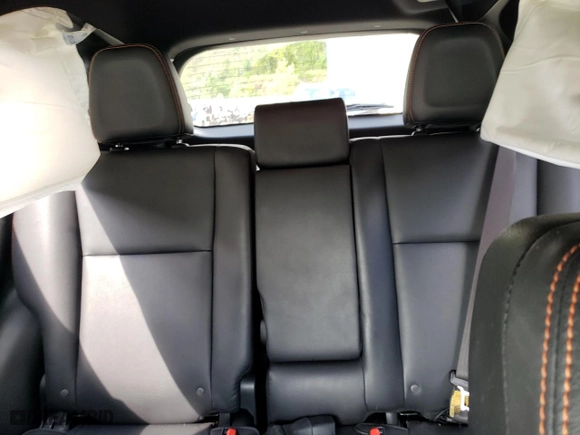 2018 Toyota RAV4 SE with VIN JTMJFREV1JD240566, listed as a Copart auction lot 63110053 with 60,849 mi miles. Bid and sale history available at carsss.com. Image 10.