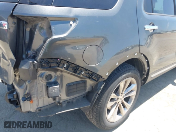 2019 Ford Explorer Limited with VIN 1FM5K7F8XKGA47029, listed as a IAAI auction lot 42300038 with 46,676 mi miles and . Bid and sale history available at DreamBid. Image 18.
