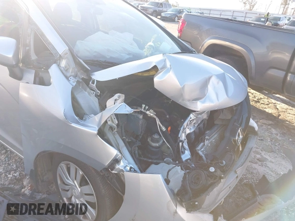 2016 Honda Fit LX with VIN JHMGK5H58GX003864, listed as a IAAI auction lot 41554364 with 258,819 mi miles. Bid and sale history available at carsss.com. Image 6.