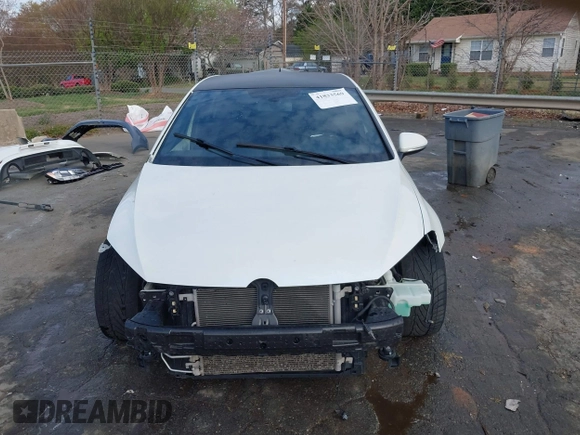 2020 Volkswagen GTI S с VIN 3VW5T7AU3LM006025, выставлен на аукционе IAAI как лот 41833569 с пробегом 73 979 миль миль и . История ставок и продаж доступна на DreamBid. Изображение 13.