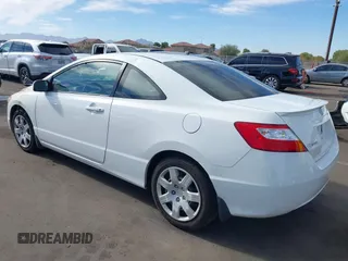 2006 Honda Civic Cpe LX with VIN 2HGFG116X6H579809, listed as a IAAI auction lot 41096293 with 1 mi miles. Bid and sale history available at carsss.com. Image 3.