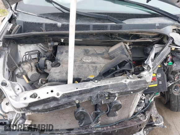 2011 Toyota Sienna LE AAS with VIN 5TDKK3DC9BS018960, listed as a IAAI auction lot 42065855 with Not Provided miles and . Bid and sale history available at DreamBid. Image 10.