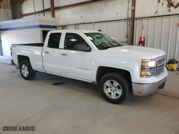 2014 Chevrolet Silverado 1500 LT with VIN 1GCVKREHXEZ337362, listed as a Copart auction lot 49786035 with 310,804 mi miles and Salvage Title. Bid and sale history available at carsss.com. Image 4.