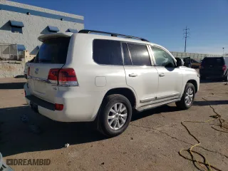 2018 Toyota Land Cruiser with VIN JTMCY7AJ7J4061278, listed as a Copart auction lot 42306755 with 71,797 mi miles and Salvage Title. Bid and sale history available at carsss.com. Image 3.