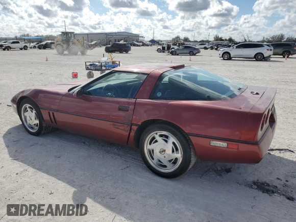 1988 Chevrolet Corvette z VIN 1G1YY2185J5120174, wystawiony jako Copart lot #44314235 z przebiegiem 85 341 mil mil oraz Nie do naprawy • Non repairable. Historia ofert i sprzedaży dostępna na DreamBid. Obrazek 2.