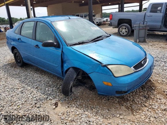2007 Ford Focus S with VIN 1FAFP34N67W101523, listed as a Copart auction lot 56521835 with 239,505 mi miles and Salvage title. Bid and sale history available at DreamBid. Image 4.
