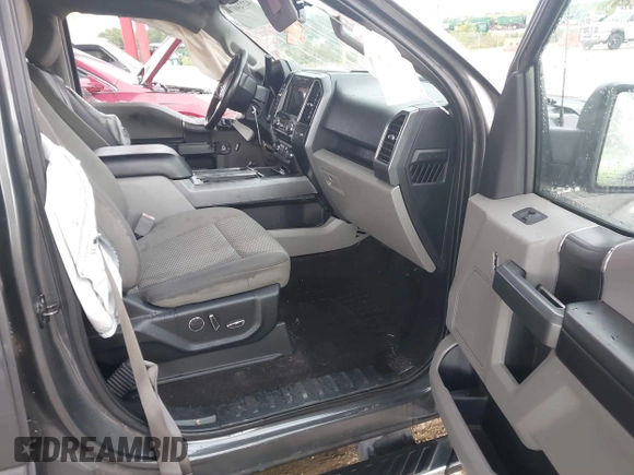 2018 Ford F-150 XL с VIN 1FTEW1E56JKF99863, выставлен на аукционе IAAI как лот 42724071 с пробегом 130 322 миль миль и . История ставок и продаж доступна на DreamBid. Изображение 5.