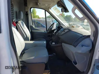 2018 Ford Transit с VIN 1FTYE1CMXJKB42368, выставлен на аукционе IAAI как лот 42449158 с пробегом 115 735 миль миль и . История ставок и продаж доступна на DreamBid. Изображение 5.