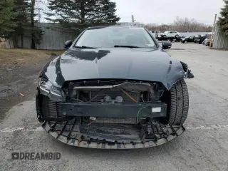 2016 Jaguar XJ Portfolio z VIN SAJWJ2GD0G8V92850, wystawiony jako Copart lot #47844065 z przebiegiem 99 652 mil mil oraz Szkoda całkowita • Salvage title. Historia ofert i sprzedaży dostępna na DreamBid. Obrazek 5.