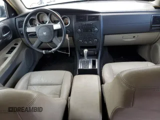 2005 Dodge Magnum R/T with VIN 2D4GZ582X5H638138, listed as a Copart auction lot 55430305 with 87,451 mi miles and Non Repairable. Bid and sale history available at DreamBid. Image 8.