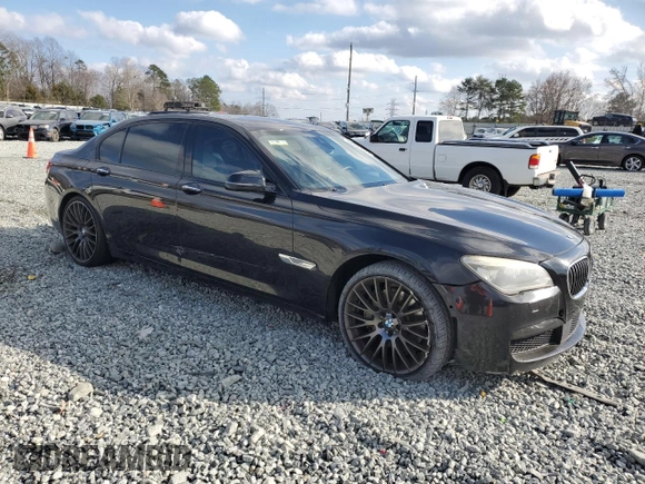 2015 BMW 7 Series 750Li with VIN WBAYE8C58FD782122, listed as a Copart auction lot 86204934 with 139,052 mi miles and Salvage Title. Bid and sale history available at carsss.com. Image 4.