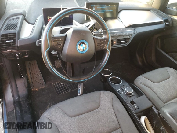 2016 BMW i3 z VIN WBY1Z4C52GV507955, wystawiony jako Copart lot #88015335 z przebiegiem 81 152 mil mil oraz Czysty tytuł • Clean title. Historia ofert i sprzedaży dostępna na DreamBid. Obrazek 8.