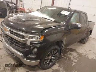 2024 Chevrolet Silverado 1500 LT with VIN 3GCPDKEK8RG223596, listed as a IAAI auction lot 41287415 with 11,893 mi miles. Bid and sale history available at carsss.com. Image 17.