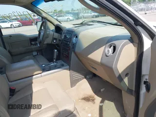 2007 Ford F-150 XLT с VIN 1FTPW14V07FA80710, выставлен на аукционе IAAI как лот 42428549 с пробегом 202 208 миль миль и . История ставок и продаж доступна на DreamBid. Изображение 5.