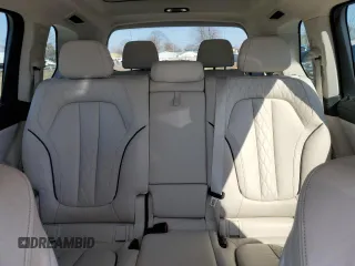 2019 BMW X7 xDrive40i with VIN 5UXCW2C50KL086103, listed as a Copart auction lot 48360425 with 151,031 mi miles and Salvage Title. Bid and sale history available at carsss.com. Image 10.