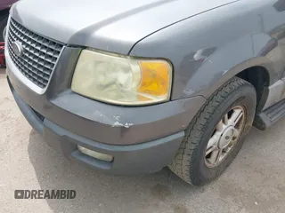 2005 Ford Expedition Special Service with VIN 1FMPU15545LA26180, listed as a IAAI auction lot 41806396 with 209,288 mi miles. Bid and sale history available at carsss.com. Image 6.