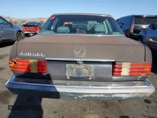 1988 Mercedes-Benz 420 with VIN WDBCA35D9JA383664, listed as a Copart auction lot 77283824 with 342,656 mi miles and Salvage Title. Bid and sale history available at carsss.com. Image 6.