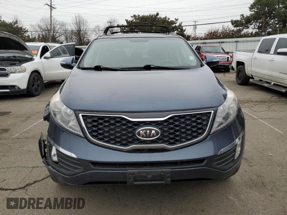 2012 Kia Sportage SX with VIN KNDPCCA69C7170928, listed as a Copart auction lot 44991175 with 176,239 mi miles and Salvage title. Bid and sale history available at DreamBid. Image 5.