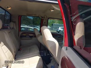 2005 Ford F-250 XL z VIN 1FTSW21P15EB14467, wystawiony jako IAAI lot #42254849 z przebiegiem 191 434 mil mil oraz . Historia ofert i sprzedaży dostępna na DreamBid. Obrazek 8.