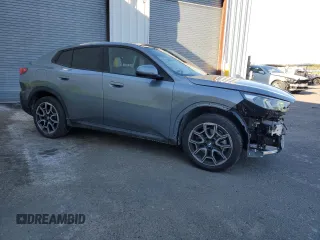 2025 BMW X2 xDrive28i with VIN WBX63GM08S5040940, listed as a Copart auction lot 88112405 with 12,711 mi miles and Clean Title. Bid and sale history available at carsss.com. Image 4.