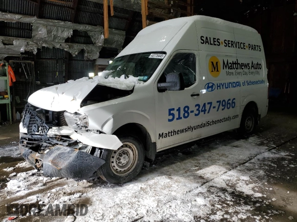 2018 Nissan NV Cargo S z VIN 1N6BF0LY5JN810069, wystawiony jako Copart lot #43775445 z przebiegiem 257 977 mil mil oraz Szkoda całkowita • Salvage title. Historia ofert i sprzedaży dostępna na DreamBid. Obrazek 1.