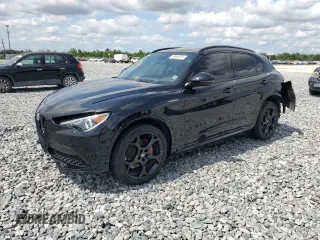 2022 Alfa Romeo Stelvio Veloce z VIN ZASPAKBN2N7D24671, wystawiony jako Copart lot #55690935 z przebiegiem Nie podano mil oraz Nie do naprawy • Non repairable. Historia ofert i sprzedaży dostępna na DreamBid. Obrazek 1.