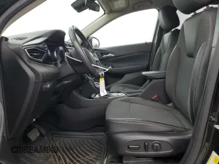 2020 Buick Encore GX Select с VIN KL4MMESL6LB114825, выставлен на аукционе Copart как лот 49985355 с пробегом 45 211 миль миль и Списание • Salvage title. История ставок и продаж доступна на DreamBid. Изображение 7.