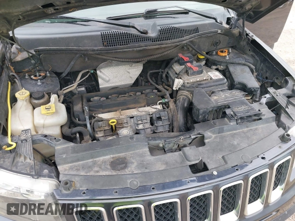 2014 Jeep Compass Sport with VIN 1C4NJCBA7ED882522, listed as a IAAI auction lot 42122474 with 187,157 mi miles and . Bid and sale history available at DreamBid. Image 10.