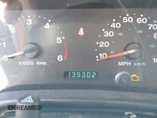 2005 Jeep Wrangler Unlimited with VIN 1J4FA44S25P340852, listed as a IAAI auction lot 41441671 with 139,302 mi miles. Bid and sale history available at carsss.com. Image 7.