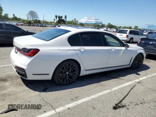 2020 BMW 7 Series 740i z VIN WBA7T2C02LGL17753, wystawiony jako Copart lot #56527115 z przebiegiem 71 606 mil mil oraz Szkoda całkowita • Salvage title. Historia ofert i sprzedaży dostępna na DreamBid. Obrazek 3.