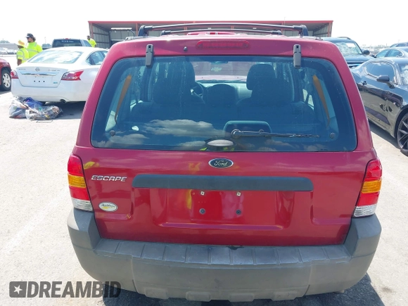 2005 Ford Escape XLS Value с VIN 1FMYU02Z55KA01607, выставлен на аукционе IAAI как лот 42634052 с пробегом 151 193 миль миль и . История ставок и продаж доступна на DreamBid. Изображение 16.