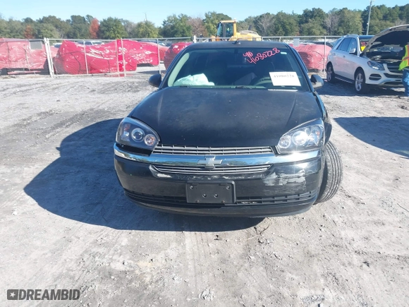 2005 Chevrolet Malibu with VIN 1G1ZS52F15F332817, listed as a IAAI auction lot 41080228 with 158,235 mi miles. Bid and sale history available at carsss.com. Image 12.